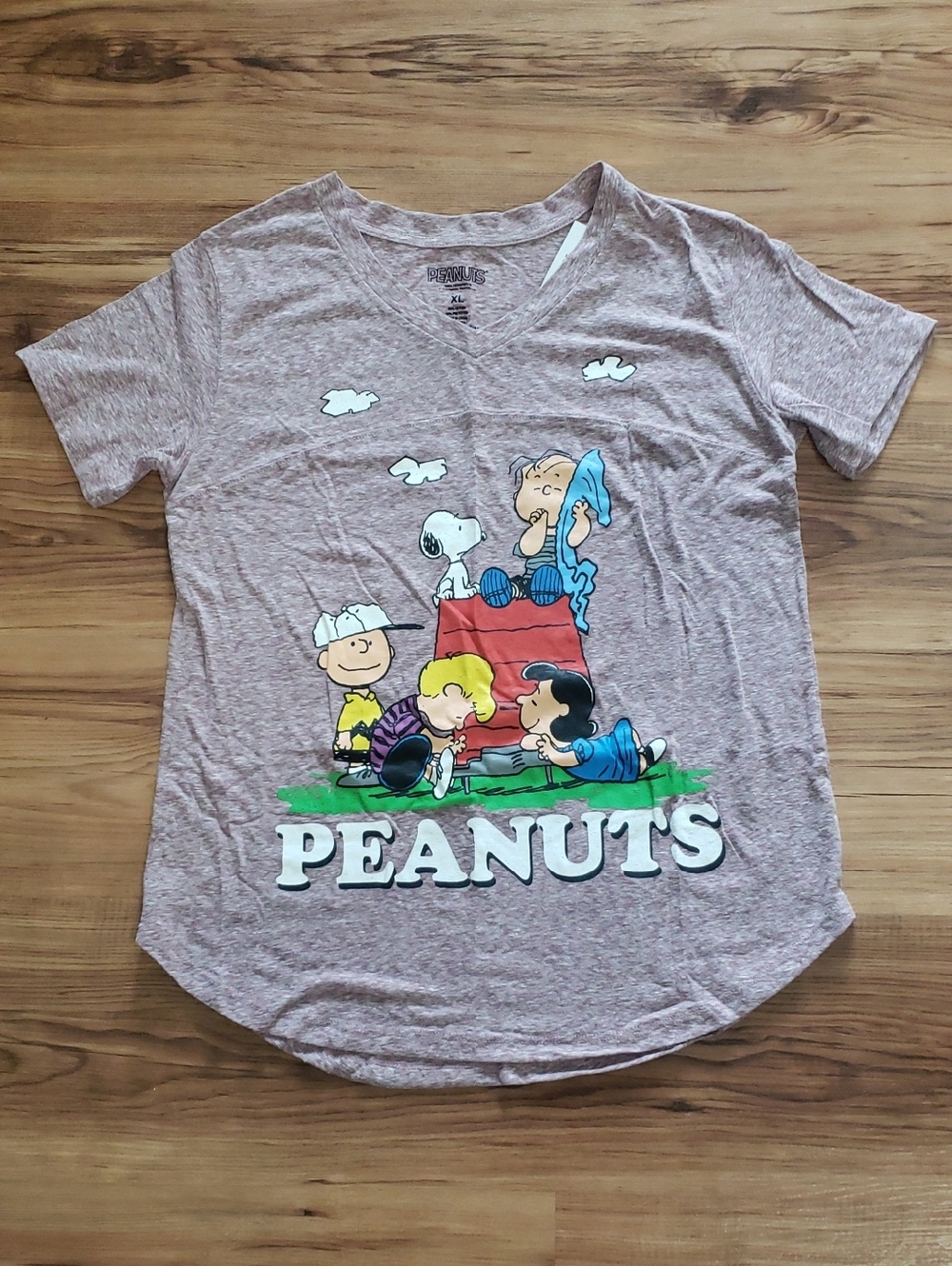 Women's Peanuts Graphic V-Neck Tee Heathered red Slub Knit XL NWT
